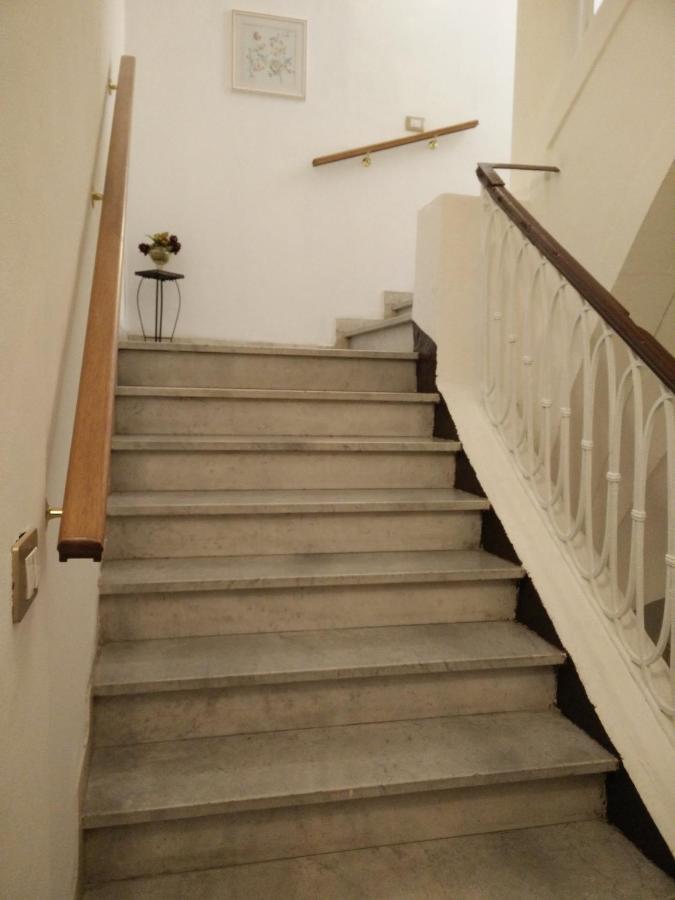 Apartment For 2 In Catania, B&B Le Voci Del Mercato Exterior photo